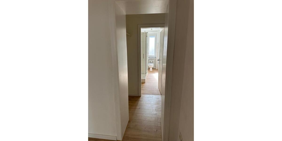 Etagenwohnung Duisburg Duisburg-Mitte - 3 Zimmer, 95 m&sup2;, 1.406&euro; | Angebot:25854410