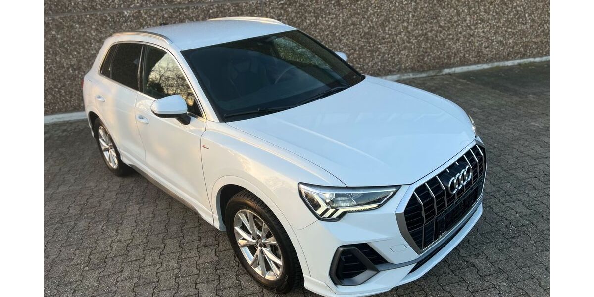 Audi Q3 71.500 km 25.699 &euro; Düsseldorf 40223