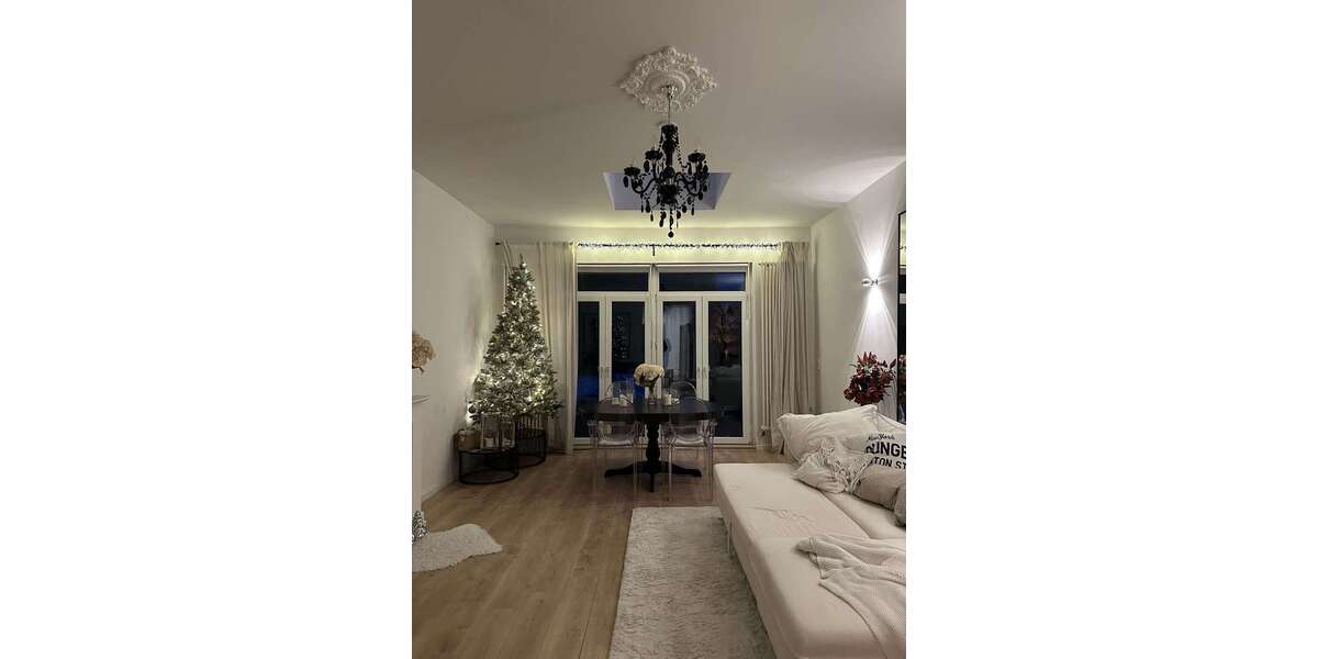 Etagenwohnung Düsseldorf Stadtbezirk 8 - 2 Zimmer, 75 m&sup2;, 1.130&euro; | Angebot:24910511