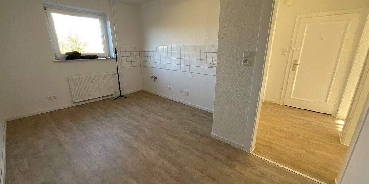 Zimmer Wuppertal Barmen - 4 Zimmer, 94 m&sup2;, 759&euro; | Angebot:25701008