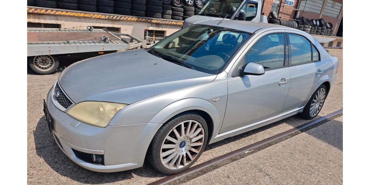 Ford Mondeo 137.665 km 1.700 &euro; Neuss 41460