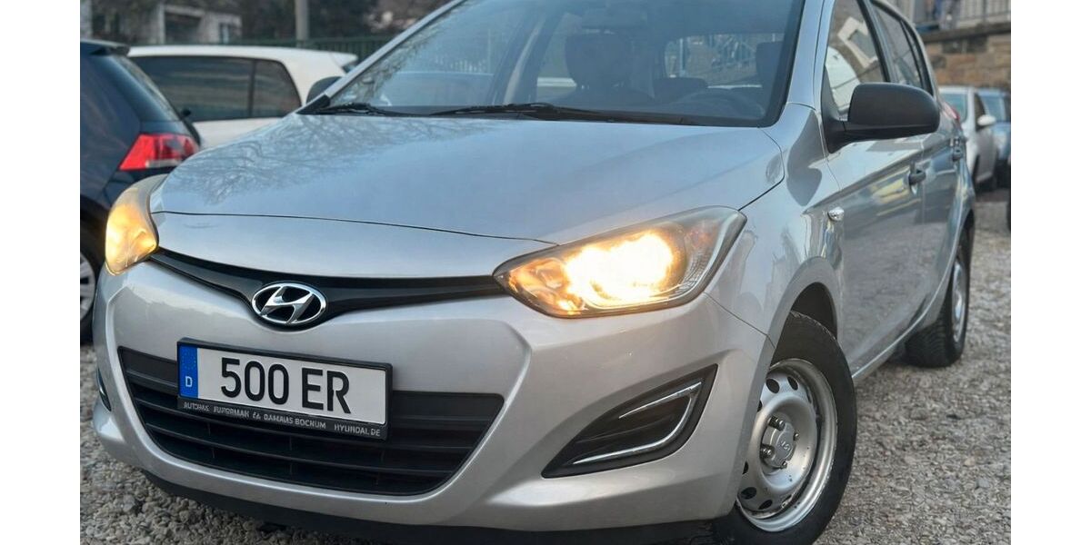Hyundai i20 132.000 km 4.599 &euro; Wuppertal 42275