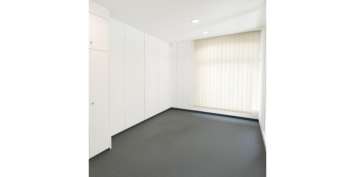 Gewerbeobjekt Remscheid Nord - 5 Zimmer, 257 m&sup2;, 350.000&euro; | Angebot:25726967