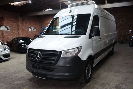Mercedes-Benz Sprinter 181.455 km 42.980 &euro; Hilden 40721