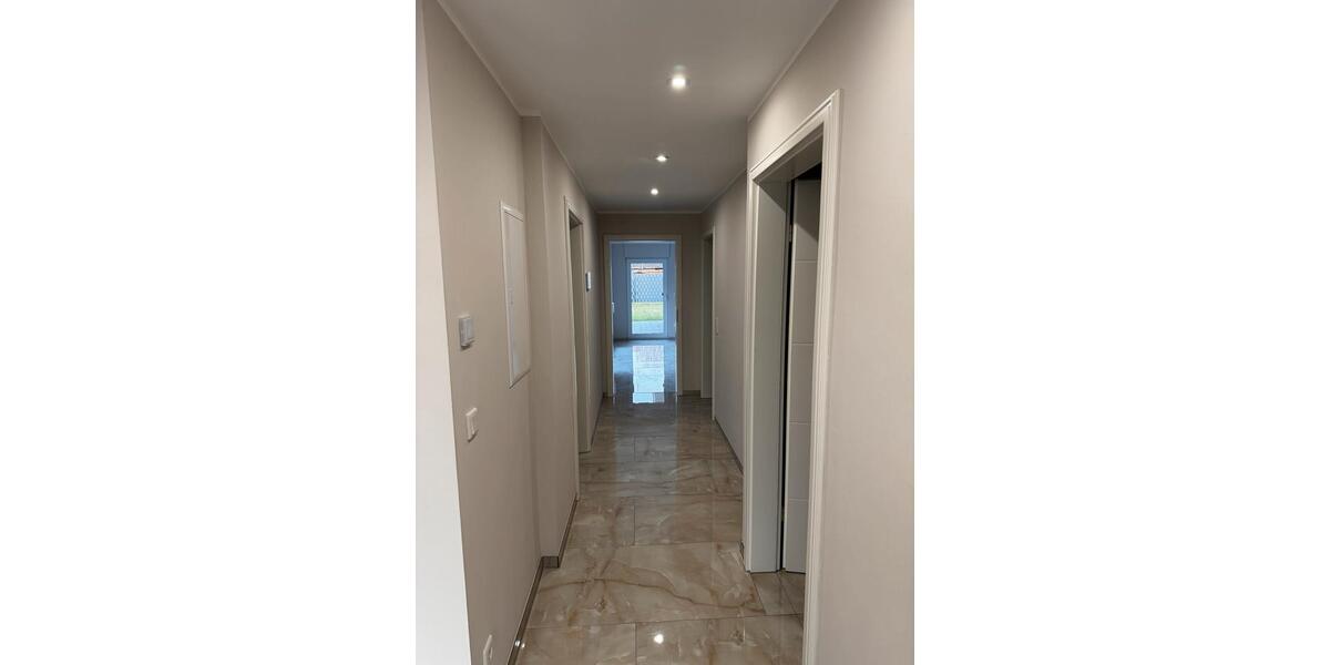 Einfamilienhaus Essen Stadtbezirk VI - 3 Zimmer, 99 m&sup2;, 1.495&euro; | Angebot:25871394