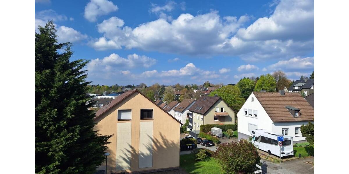 Dachgeschoßwohnung Erkrath - 3 Zimmer, 85 m&sup2;, 890&euro; | Angebot:26329360