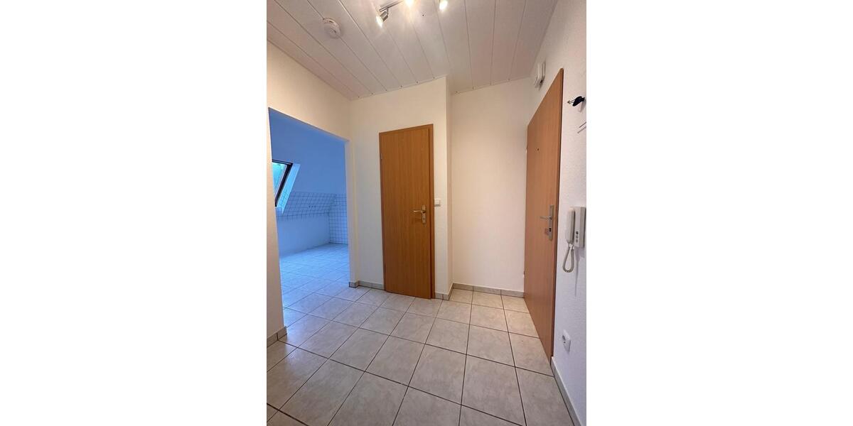 Dachgeschoßwohnung Essen Stadtbezirk VIII - 2 Zimmer, 54 m&sup2;, 540&euro; | Angebot:26413471
