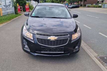 Chevrolet Cruze 161.628 km 3.200 &euro; Düsseldorf 40549