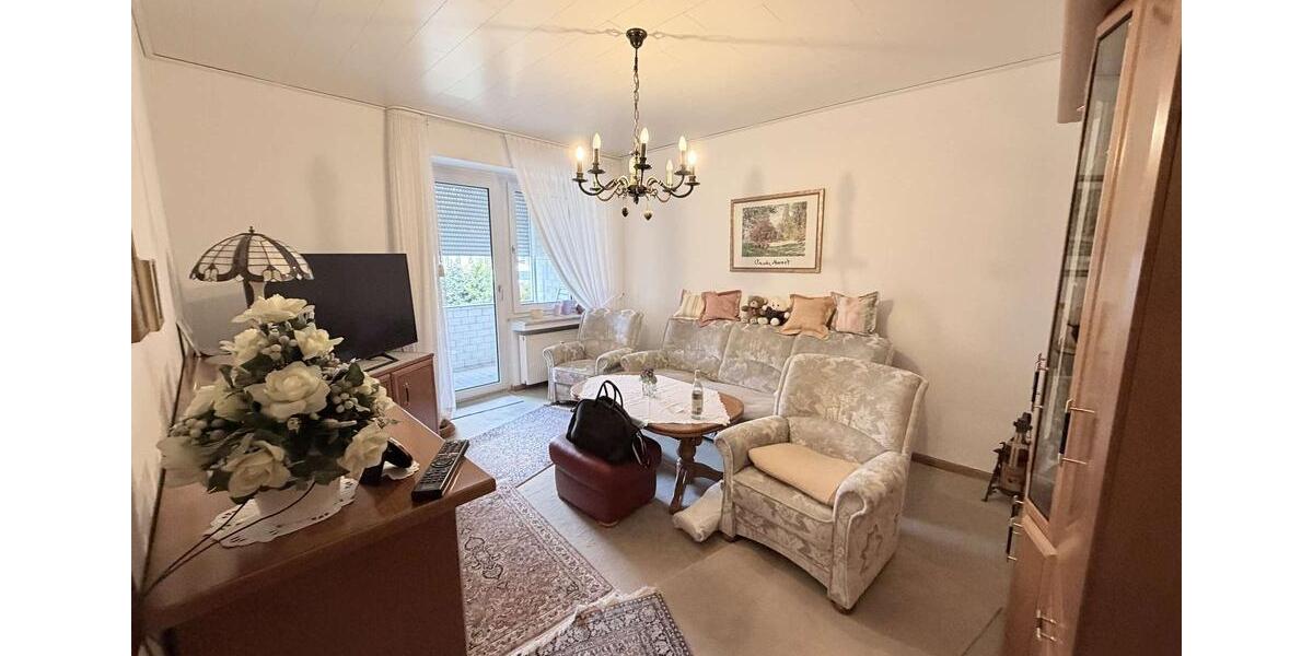 Etagenwohnung Oberhausen - 2 Zimmer, 62 m&sup2;, 680&euro; | Angebot:25720448