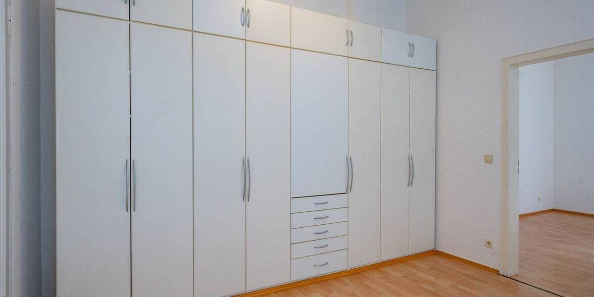 Etagenwohnung Krefeld / Bockum Bockum - 3 Zimmer, 98 m&sup2;, 995&euro; | Angebot:26627753