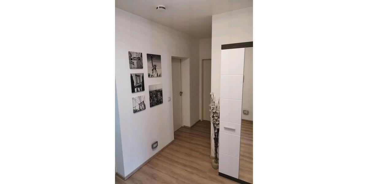 Etagenwohnung Krefeld Gartenstadt - 3 Zimmer, 82 m&sup2;, 229.000&euro; | Angebot:26947113