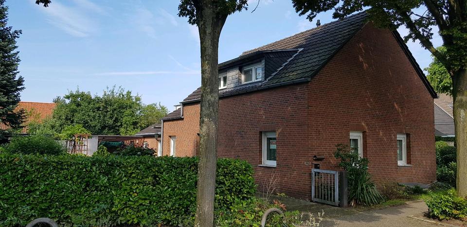 Einfamilienhaus Meerbusch Necklenbroich - 7 Zimmer, 111 m&sup2;, 700.000&euro; | Angebot:19611852