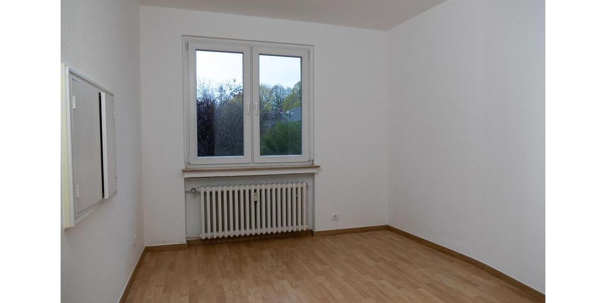 Etagenwohnung Duisburg Mittelmeiderich - 4 Zimmer, 1.028&euro; | Angebot:23665036