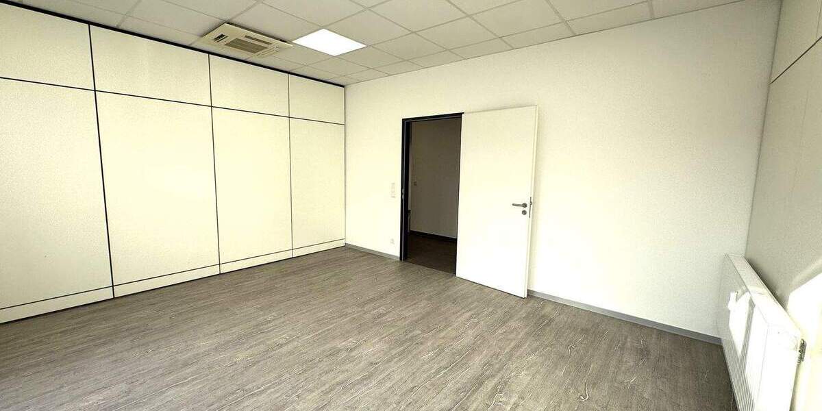 Gewerbeobjekt Willich Münchheide - 3 Zimmer, 65 m&sup2;, 649&euro; | Angebot:25896448