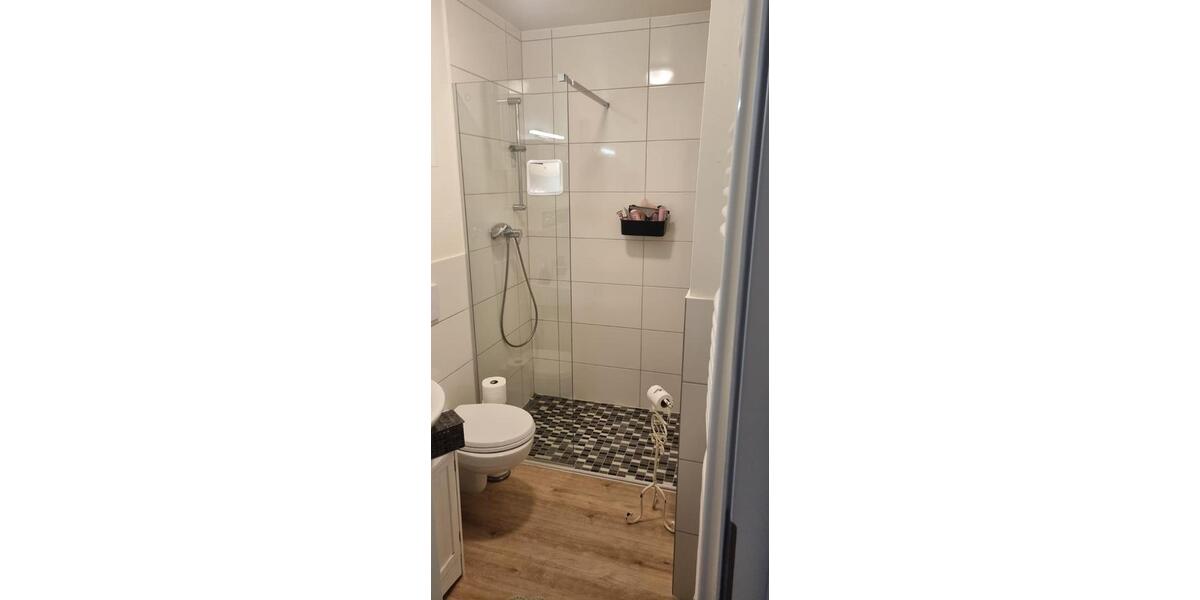 Etagenwohnung Moers Rheinkamp - 3 Zimmer, 68 m&sup2;, 590&euro; | Angebot:26479410