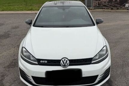 VW Golf 215.000 km 11.000 &euro; Remscheid 42897
