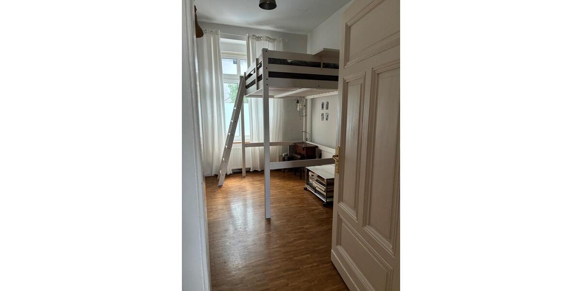 Erdgeschoßwohnung Wuppertal Arrenberg - 1 Zimmer, 30 m&sup2;, 415&euro; | Angebot:27535756