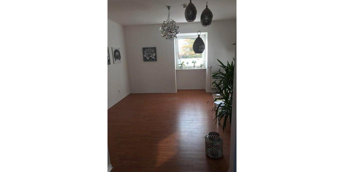 Dachgeschoßwohnung Essen Huttrop - 2 Zimmer, 59 m&sup2;, 495&euro; | Angebot:27535180