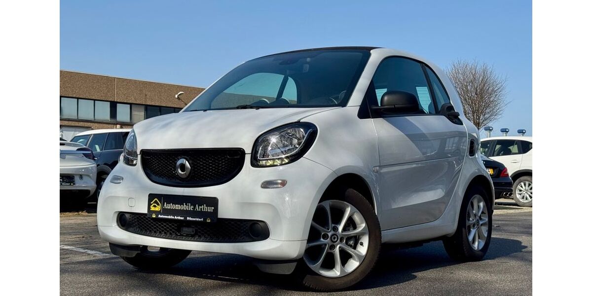 Smart ForTwo 90.000 km 7.990 &euro; Düsseldorf 40233