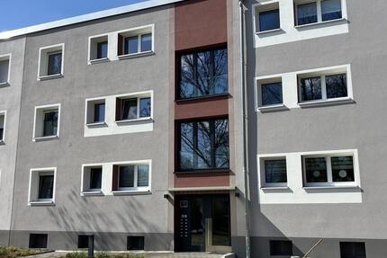Wohnung Moers Rheinkamp - 2.5 Zimmer, 68 m&sup2;, 561&euro; | Angebot:25423594