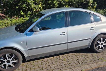 VW Passat 190.887 km 2.000 &euro; Grevenbroich 41515