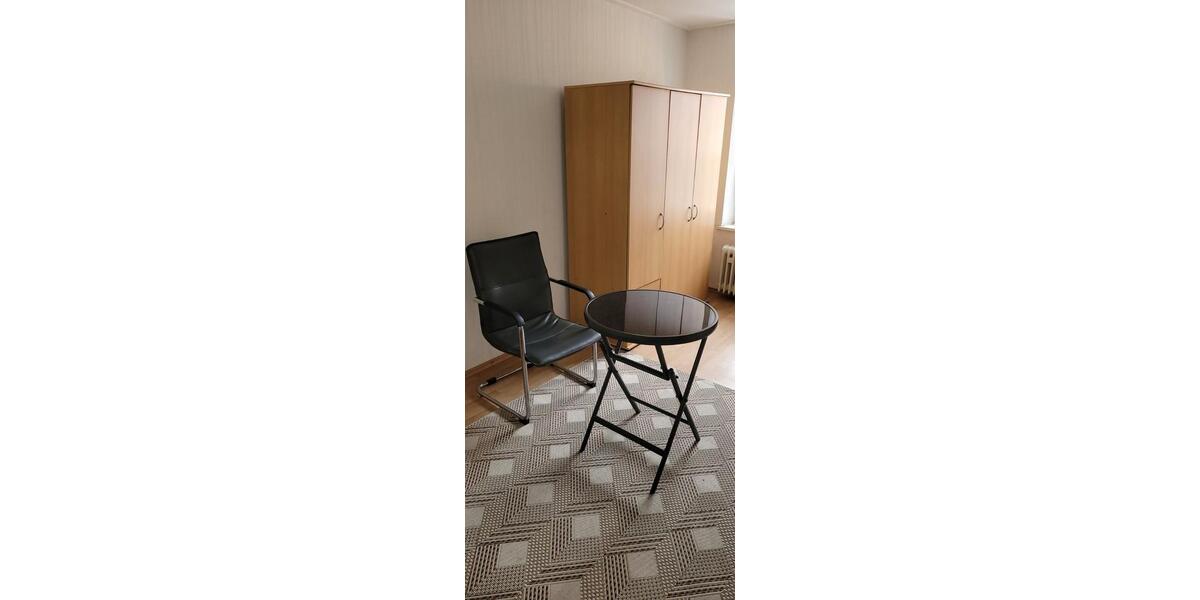 Etagenwohnung Duisburg Laar - 1 Zimmer, 20 m&sup2;, 300&euro; | Angebot:27551007