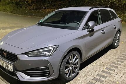 Cupra Leon 86.000 km 20.222 &euro; Duisburg 47259