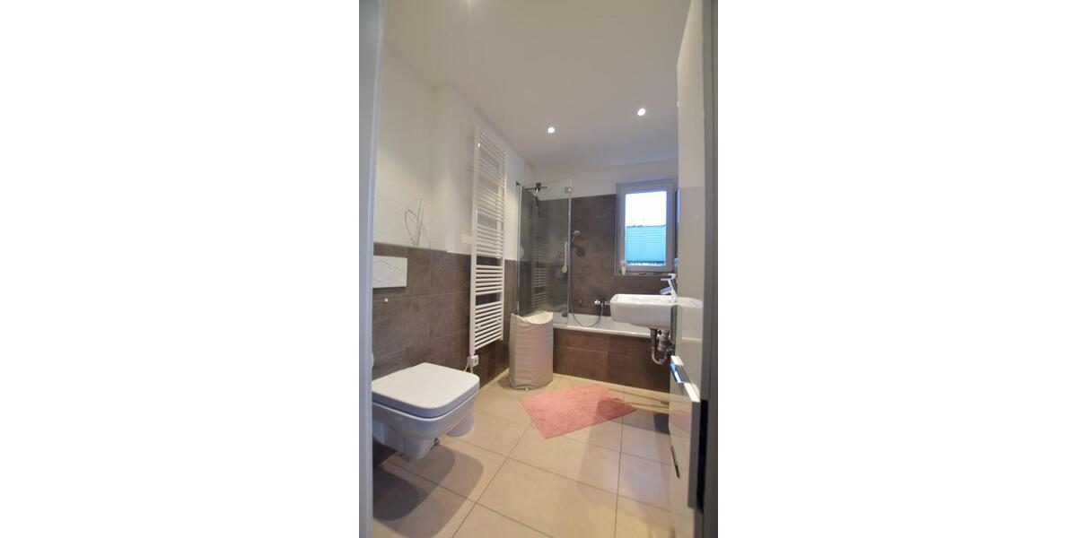 Etagenwohnung Wuppertal Gemarkung Vohwinkel - 3 Zimmer, 94 m&sup2;, 1.224&euro; | Angebot:25510478