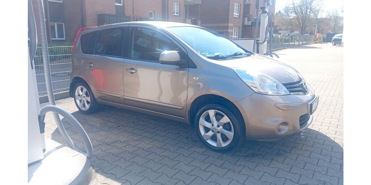 Nissan Note 136.800 km 2.900 &euro; Essen 45327