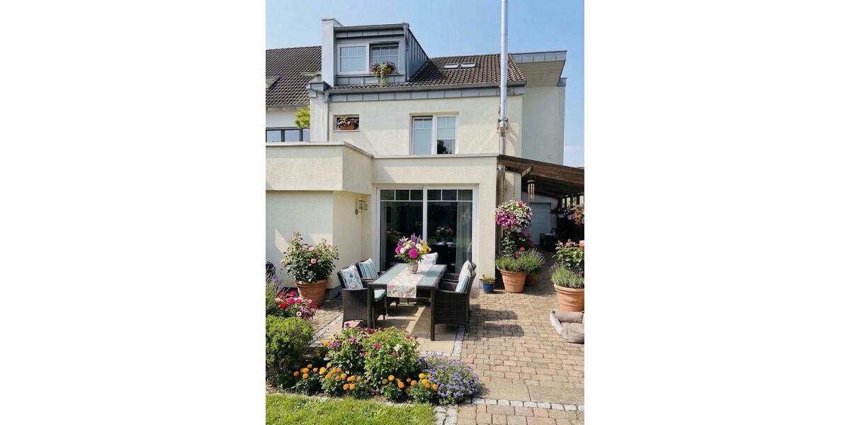 Einfamilienhaus Kaarst - 7 Zimmer, 240 m&sup2;, 795.000&euro; | Angebot:27501131