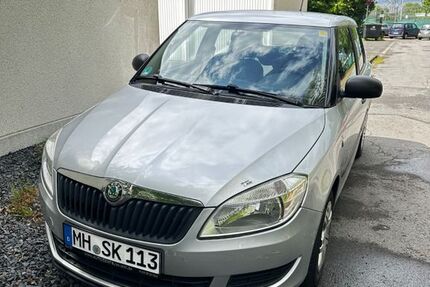 Skoda Fabia 175.000 km 1.990 &euro; Mülheim an der rurh 45475