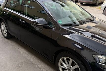 VW Golf 124.000 km 11.400 &euro; Haan 42781