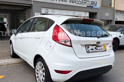 Ford Fiesta 87.200 km 4.990 &euro; Essen 45139