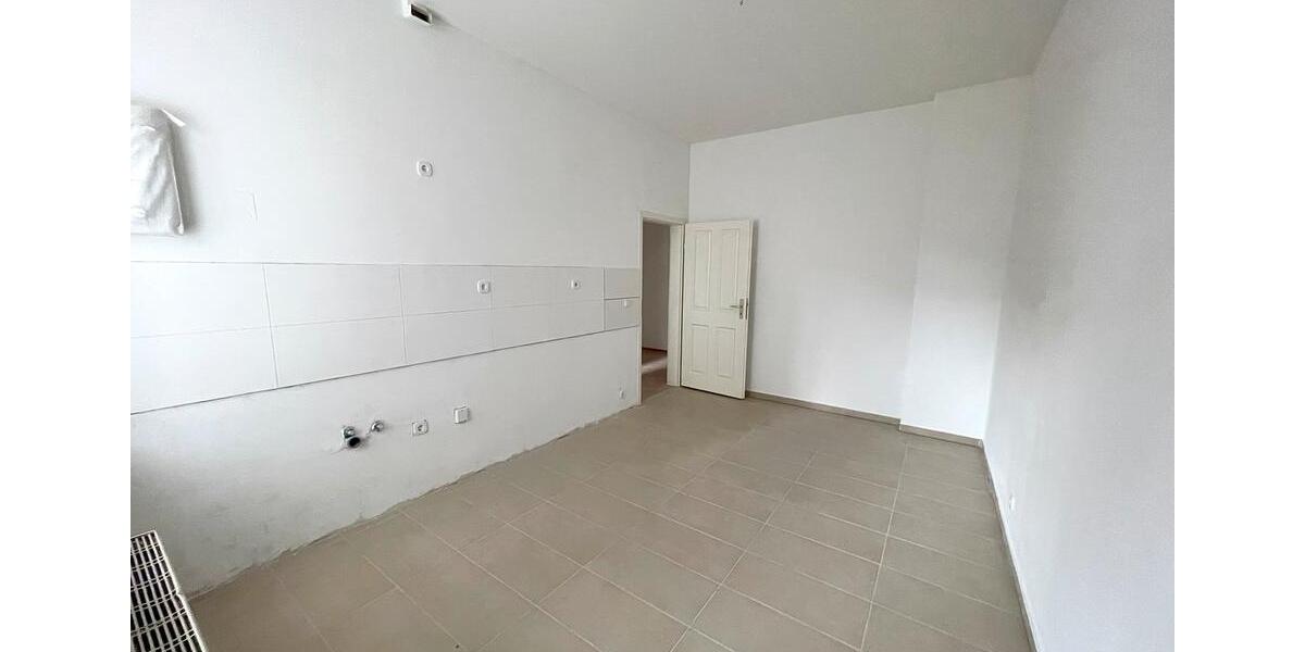 Etagenwohnung Mülheim an der Ruhr - 3 Zimmer, 100 m&sup2;, 1.300&euro; | Angebot:25990093