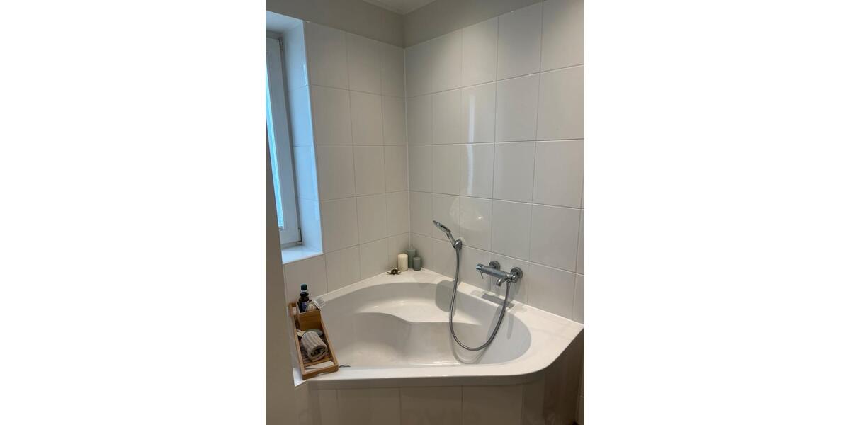 Etagenwohnung Düsseldorf Flingern Süd - 3 Zimmer, 84 m&sup2;, 535.000&euro; | Angebot:27004132