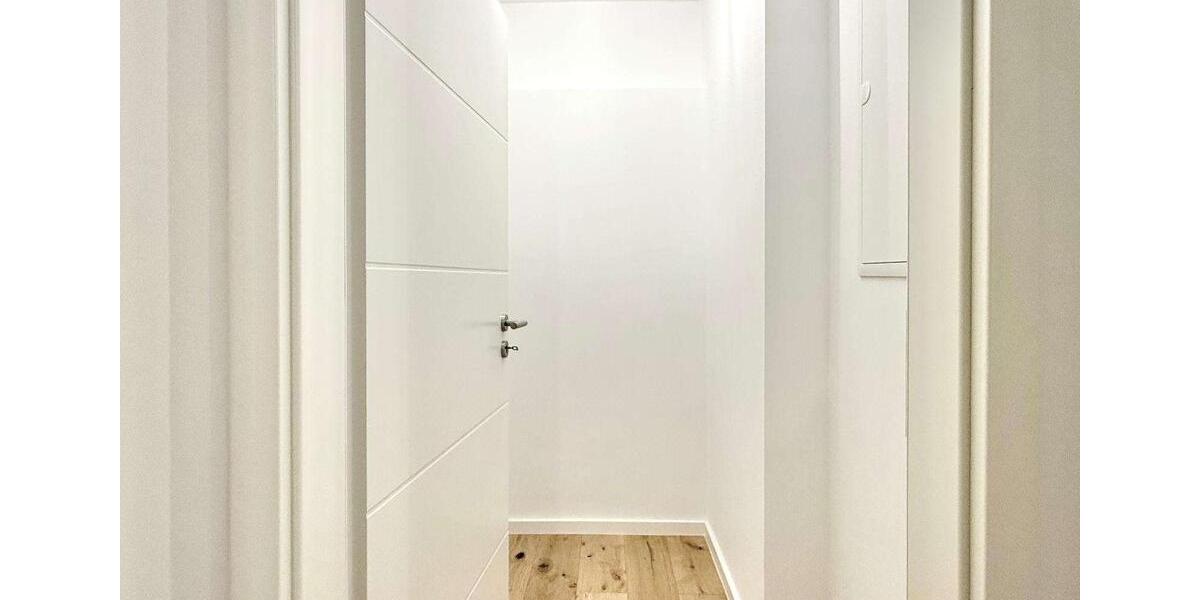 Erdgeschoßwohnung Düsseldorf Stadtbezirk 9 - 4 Zimmer, 168 m&sup2;, 2.500&euro; | Angebot:25812496