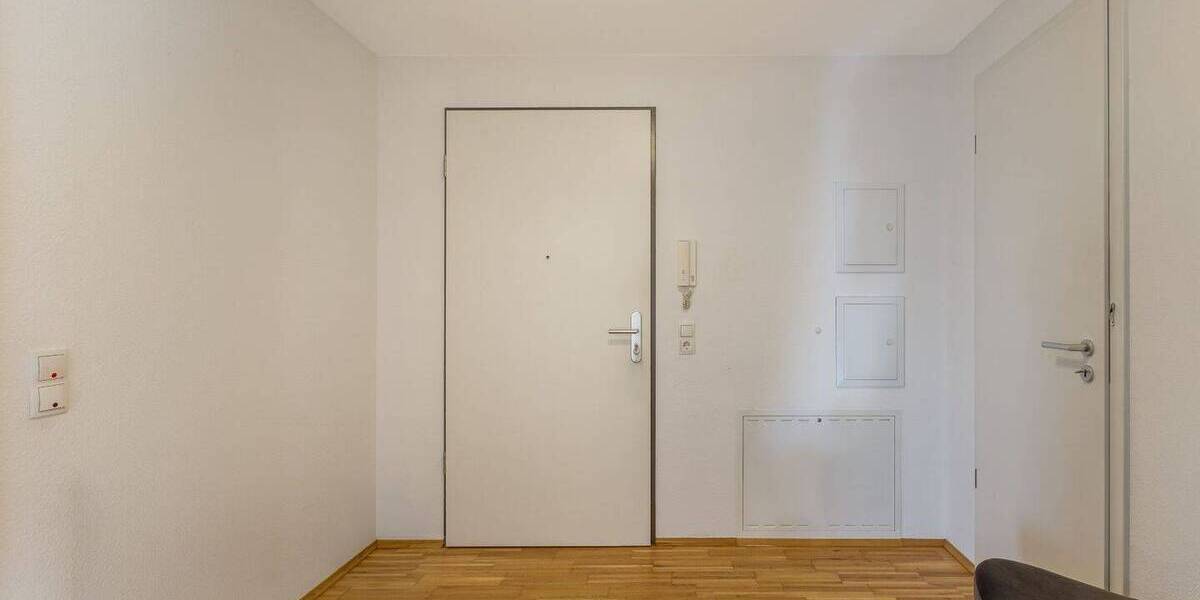 Etagenwohnung Düsseldorf Bilk - 2 Zimmer, 63 m&sup2;, 355.000&euro; | Angebot:26065138