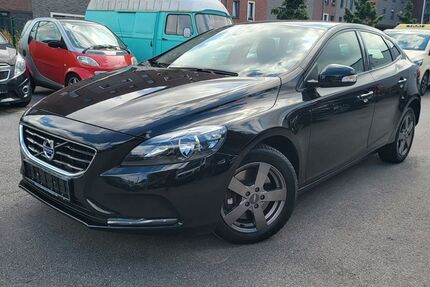 Volvo V40 76.785 km 13.800 &euro; Düsseldorf 40597