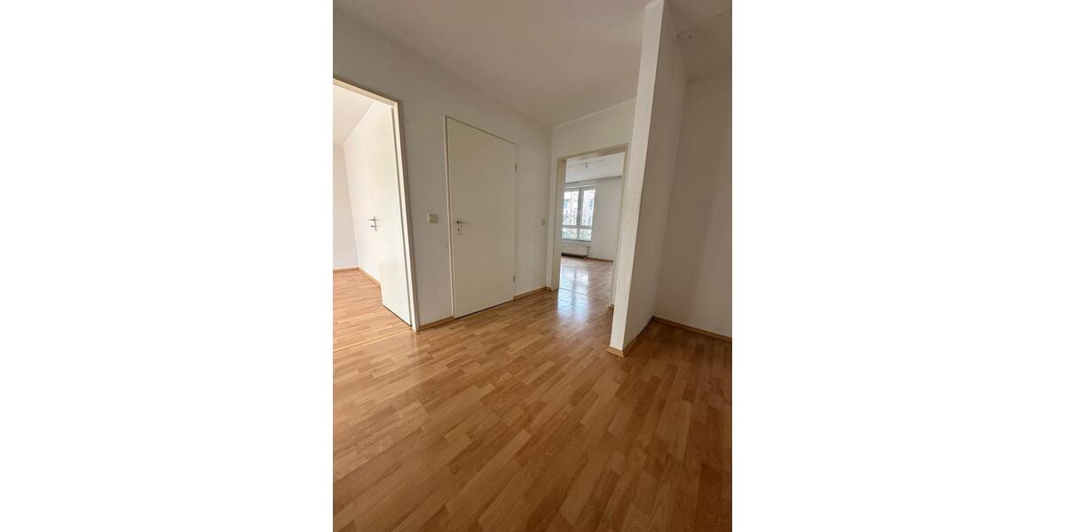 Etagenwohnung Duisburg Duisburg-Mitte - 2.5 Zimmer, 63 m&sup2;, 535&euro; | Angebot:26261726