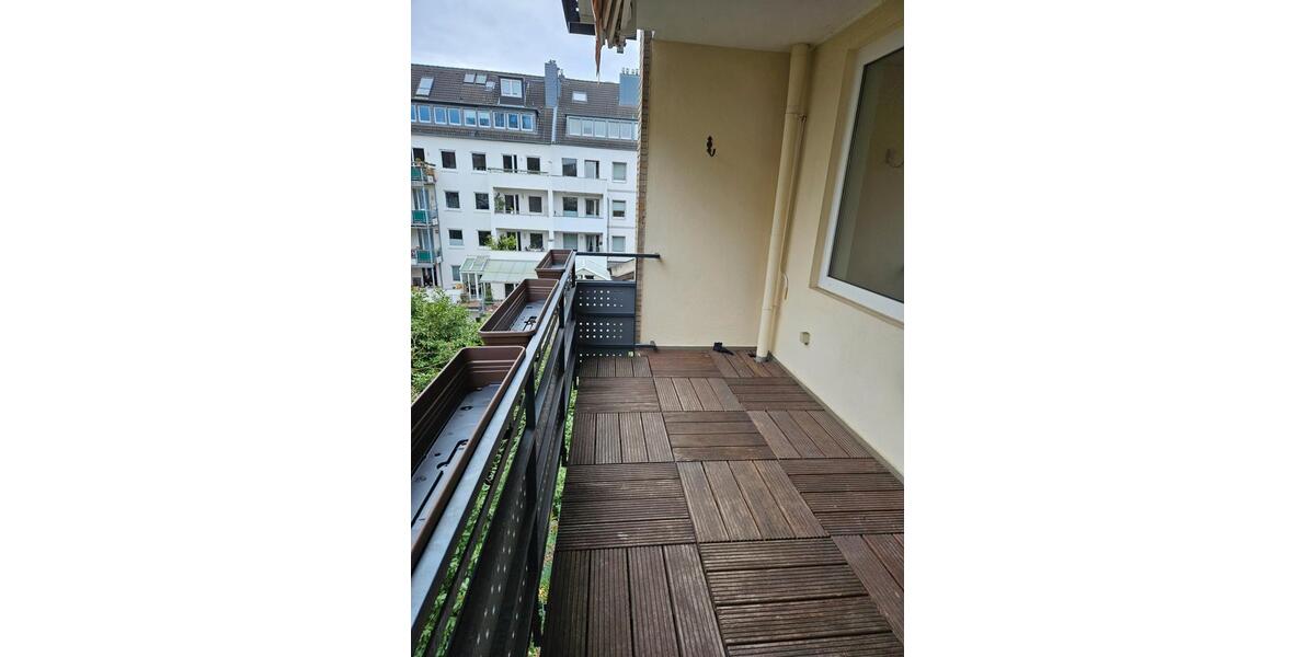 Etagenwohnung Düsseldorf Niederkassel - 3.5 Zimmer, 85 m&sup2;, 450.000&euro; | Angebot:27531555