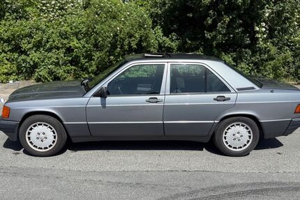 Mercedes-Benz 190 286.000 km 5.000 &euro; Essen 45329
