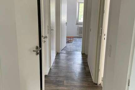 Wohnung Duisburg Bergheim - 2 Zimmer, 50 m&sup2;, 320&euro; | Angebot:26982758