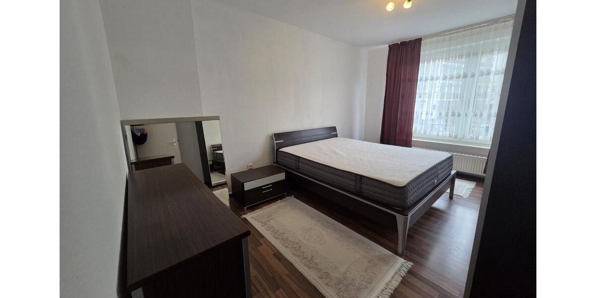 Etagenwohnung Essen Stadtbezirk III - 2 Zimmer, 65 m&sup2;, 1.200&euro; | Angebot:25317703