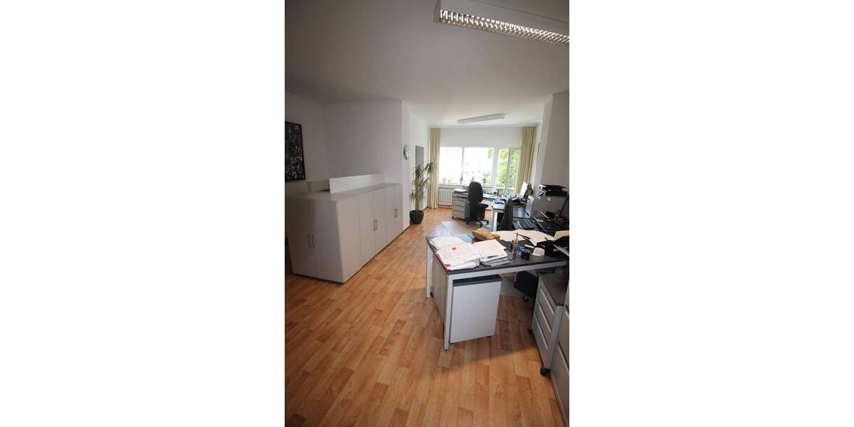 Gewerbeobjekt Duisburg Duissern - 2 Zimmer, 70 m&sup2;, 680&euro; | Angebot:25683491