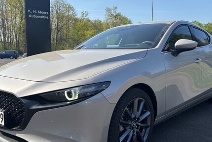 Mazda 3 5.930 km 25.761 &euro; Neuss 41464