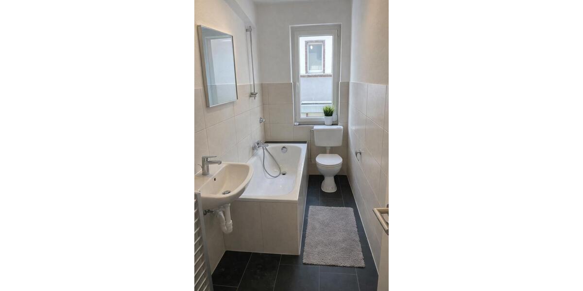 Etagenwohnung Wuppertal - 2 Zimmer, 50 m&sup2;, 600&euro; | Angebot:25991550