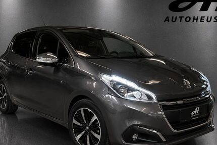 Peugeot 208 13.740 km 12.300 &euro; Velbert 42551