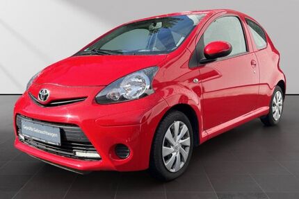 Toyota Aygo (X) 42.959 km 6.990 &euro; Velbert 42549