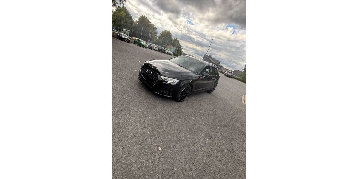 Audi A3 157.000 km 13.500 &euro; Remscheid 42853