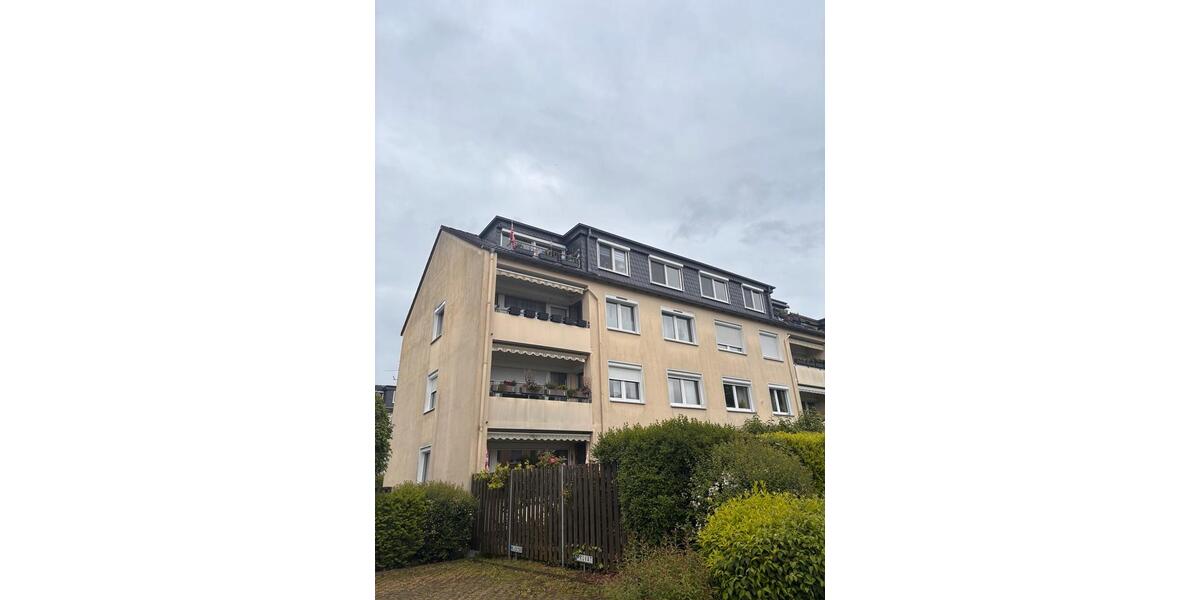 Dachgeschoßwohnung Hilden - 3 Zimmer, 77 m&sup2;, 265.000&euro; | Angebot:26538028